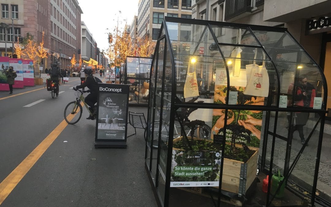 EdiCitNet is presenting the Edible City of the Future on car-free Friedrichstraße in Berlin!