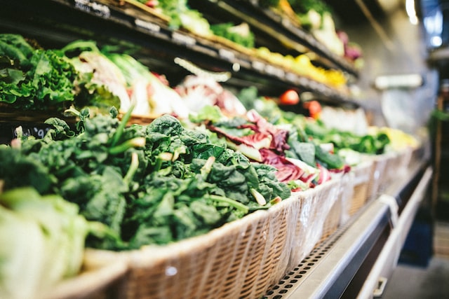 food being sold in supermarket food systems